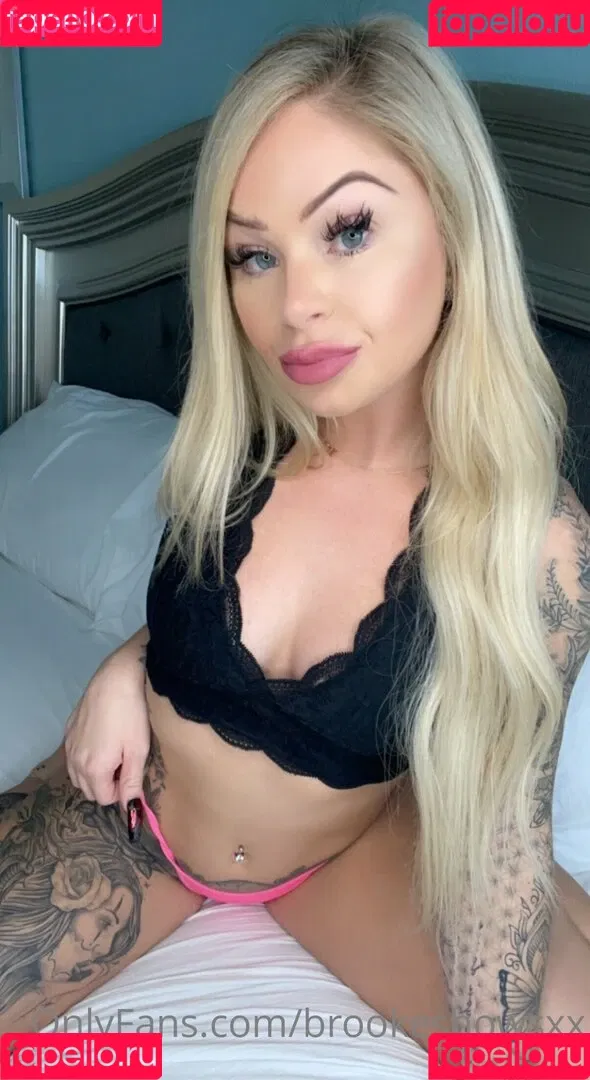 brookeshowsxx Onlyfans Photo Gallery 