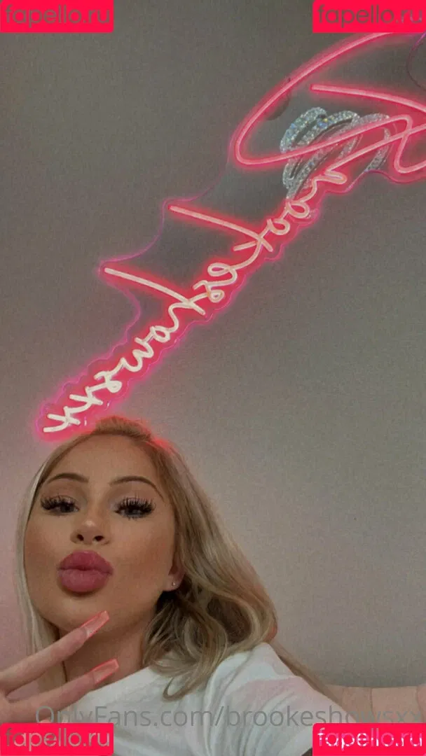 brookeshowsxx Onlyfans Photo Gallery 
