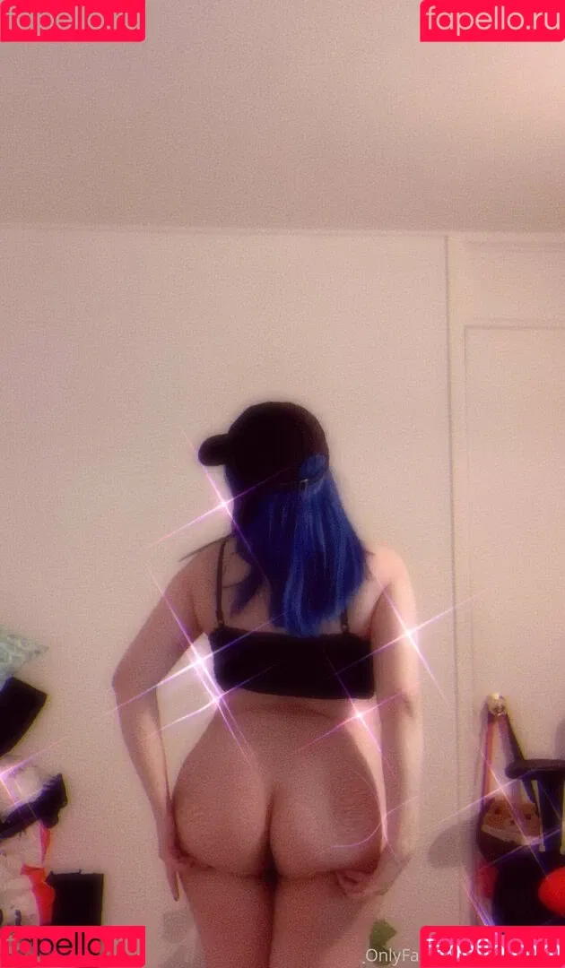 allein.grrrl Onlyfans Photo Gallery 