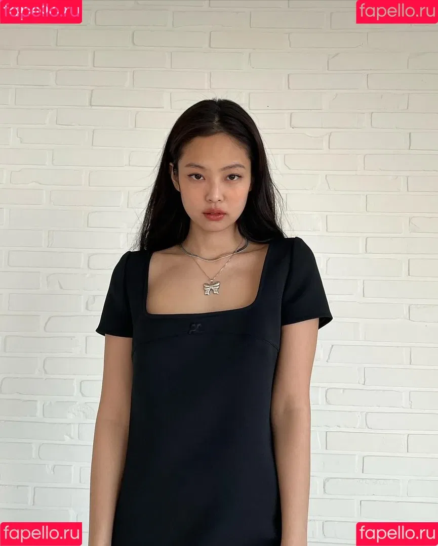 Jennie | BLΛƆKPIИK Onlyfans Photo Gallery 