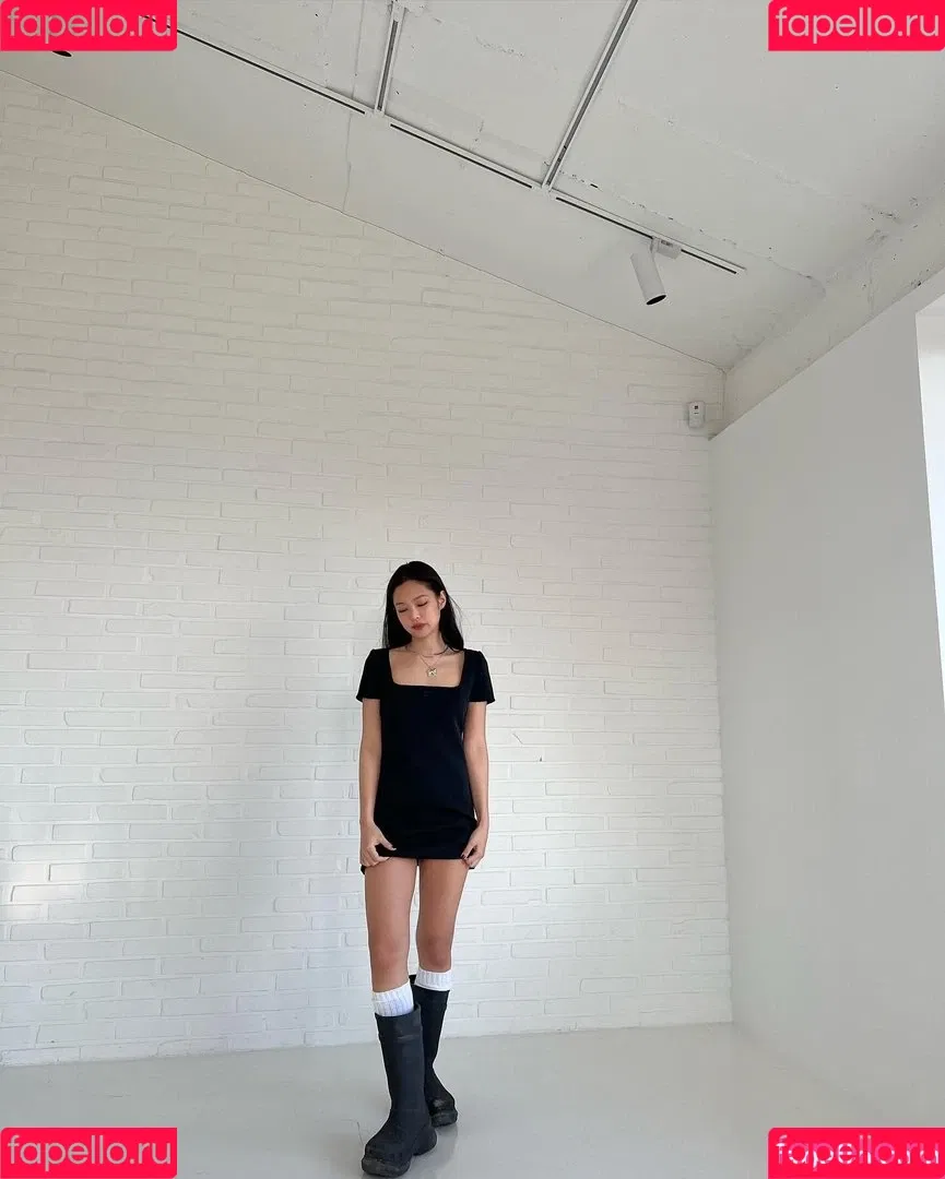 Jennie | BLΛƆKPIИK Onlyfans Photo Gallery 