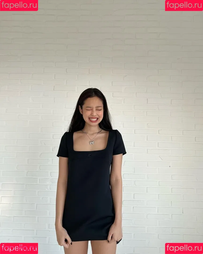 Jennie | BLΛƆKPIИK Onlyfans Photo Gallery 