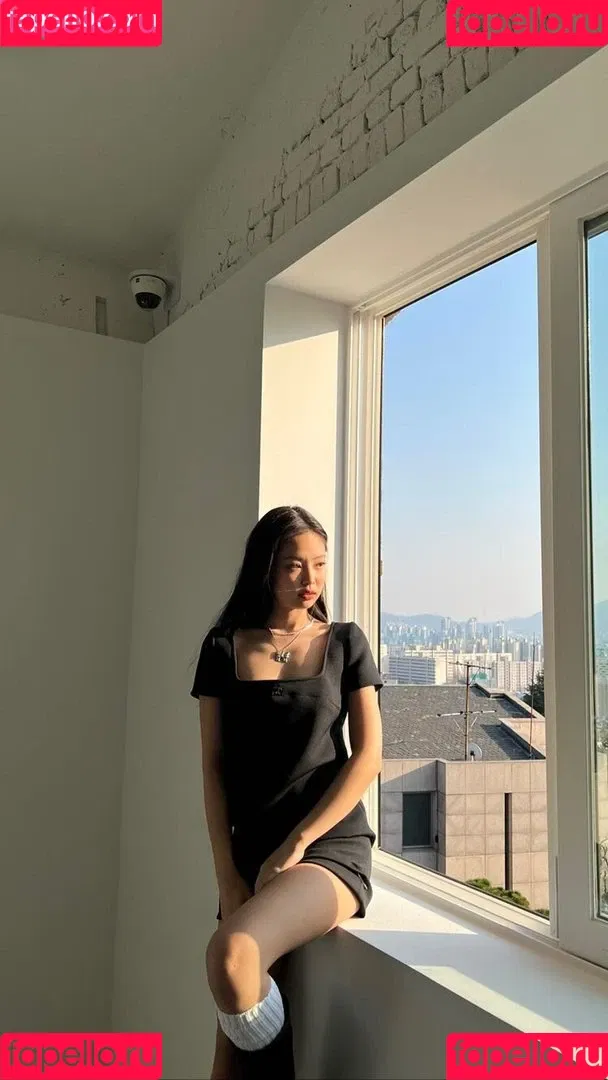 Jennie | BLΛƆKPIИK Onlyfans Photo Gallery 