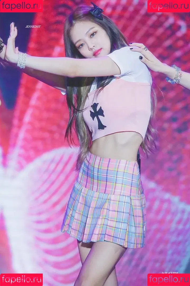Jennie | BLΛƆKPIИK Onlyfans Photo Gallery 