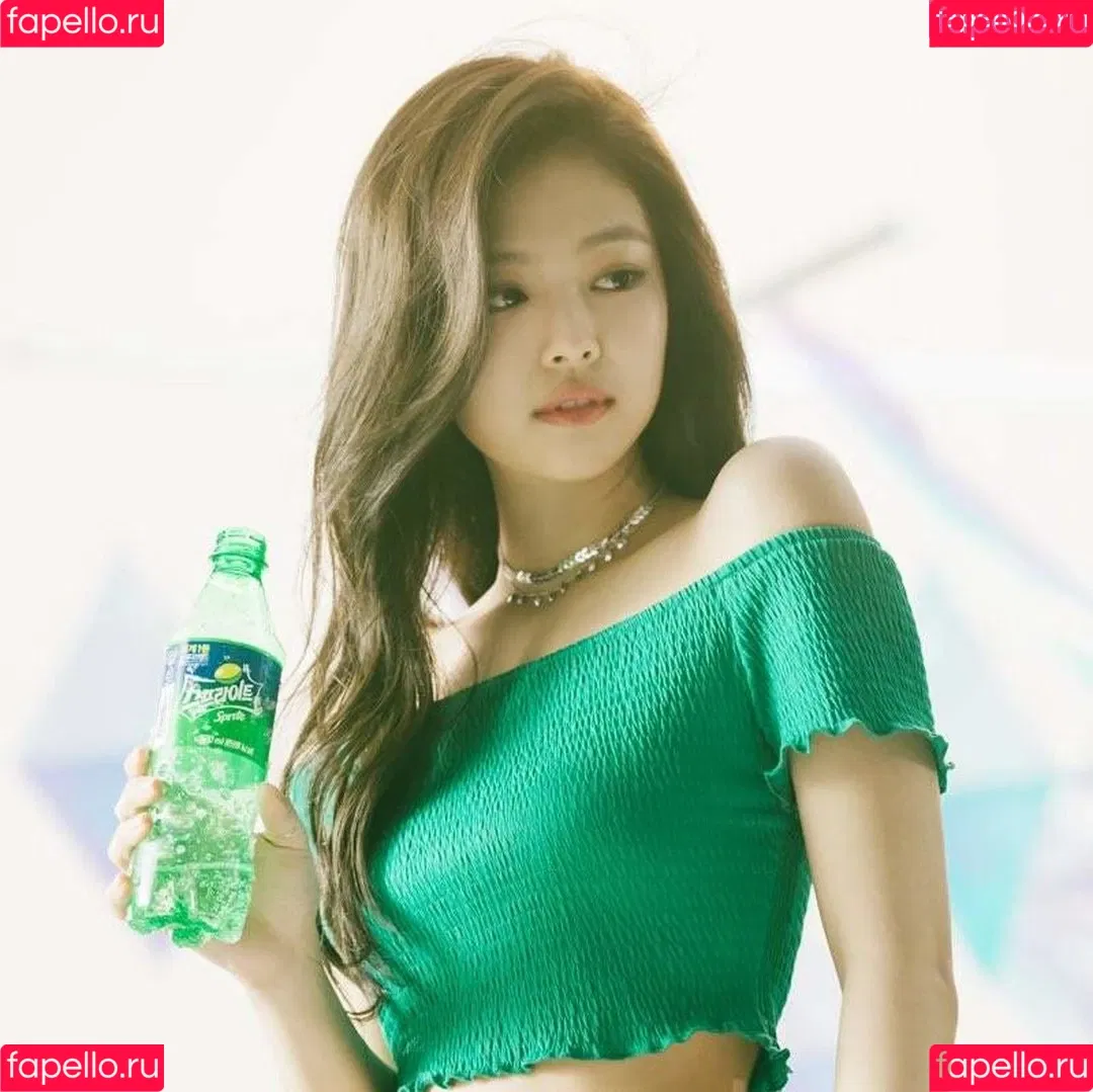 Jennie | BLΛƆKPIИK Onlyfans Photo Gallery 