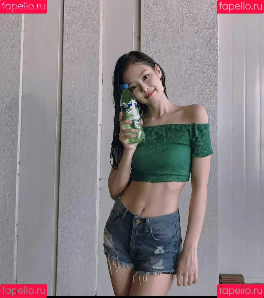 Jennie | BLΛƆKPIИK Onlyfans Photo Gallery 