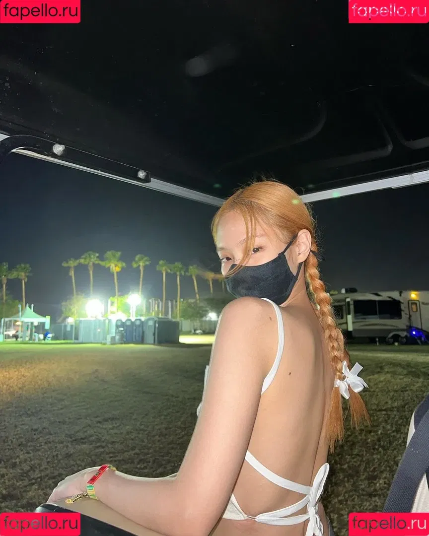Jennie | BLΛƆKPIИK Onlyfans Photo Gallery 