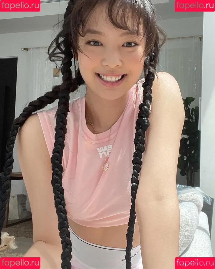 Jennie | BLΛƆKPIИK Onlyfans Photo Gallery 