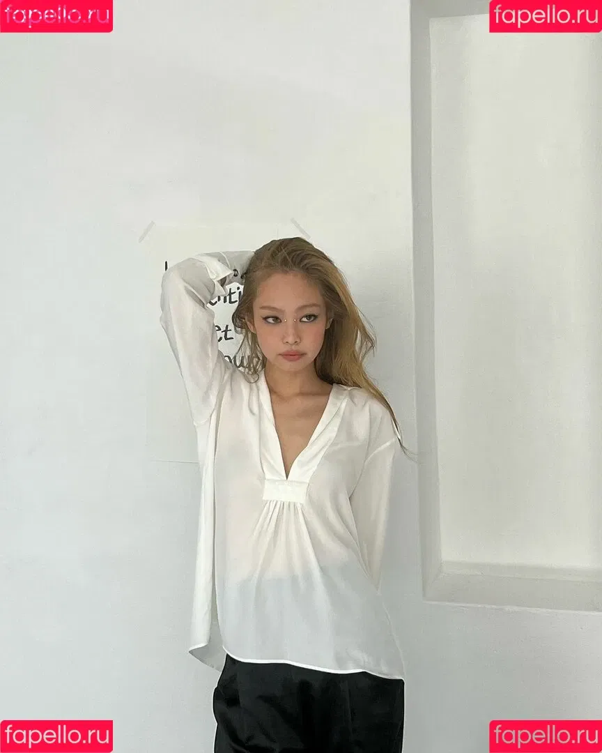 Jennie | BLΛƆKPIИK Onlyfans Photo Gallery 