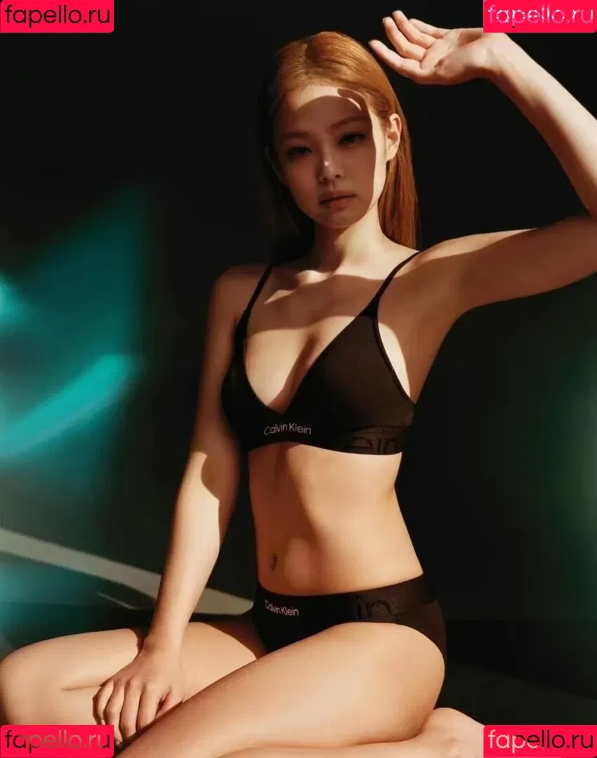 Jennie | BLΛƆKPIИK Onlyfans Photo Gallery 