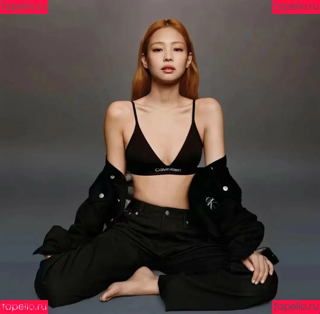 Jennie | BLΛƆKPIИK Onlyfans Photo Gallery 