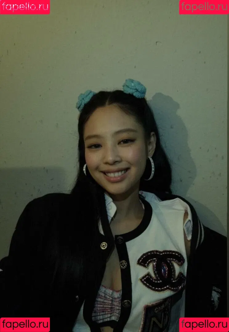Jennie | BLΛƆKPIИK Onlyfans Photo Gallery 