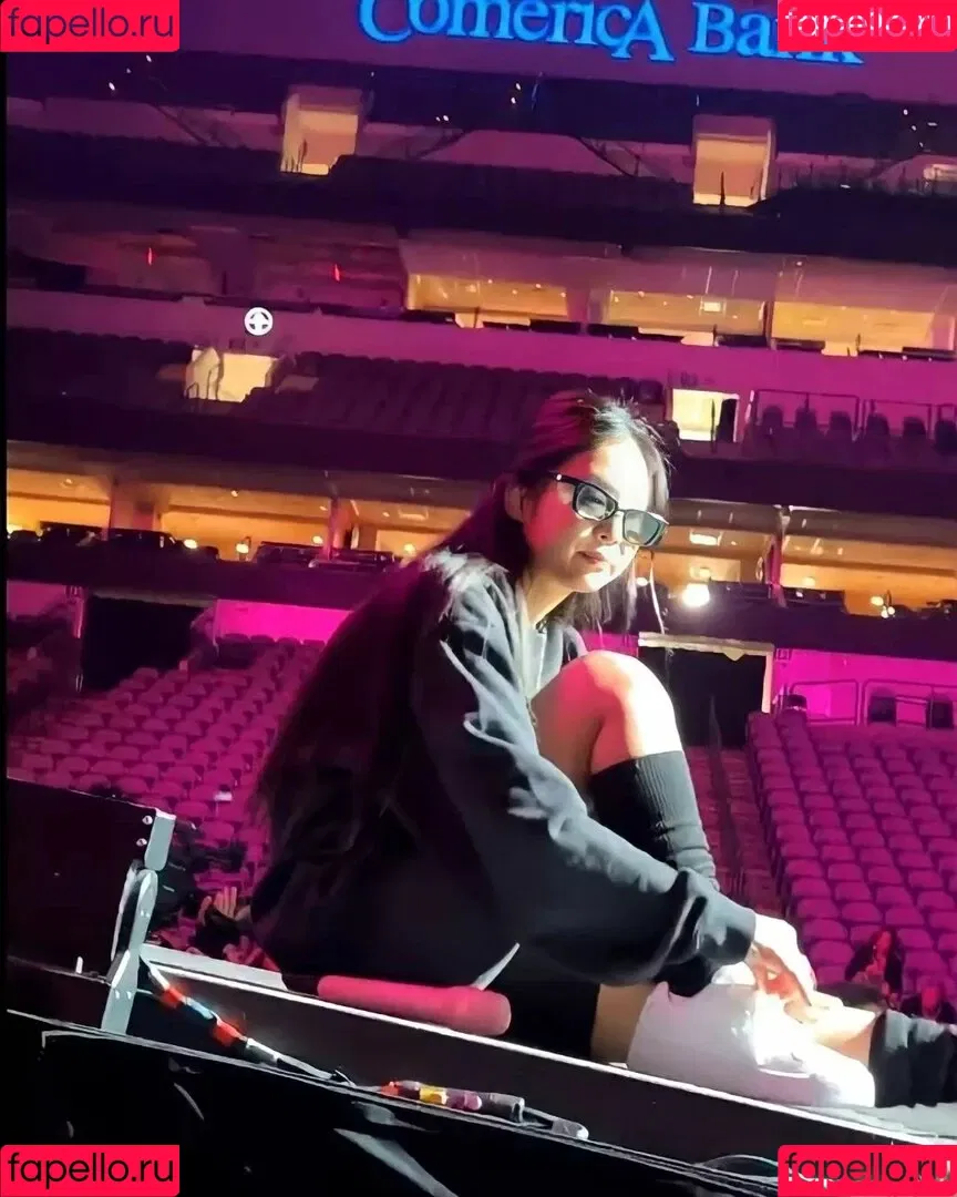 Jennie | BLΛƆKPIИK Onlyfans Photo Gallery 