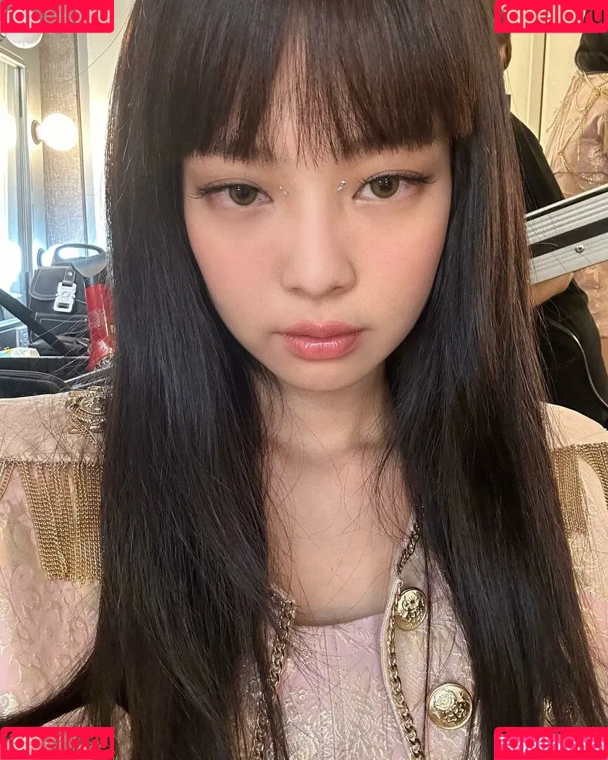 Jennie | BLΛƆKPIИK Onlyfans Photo Gallery 