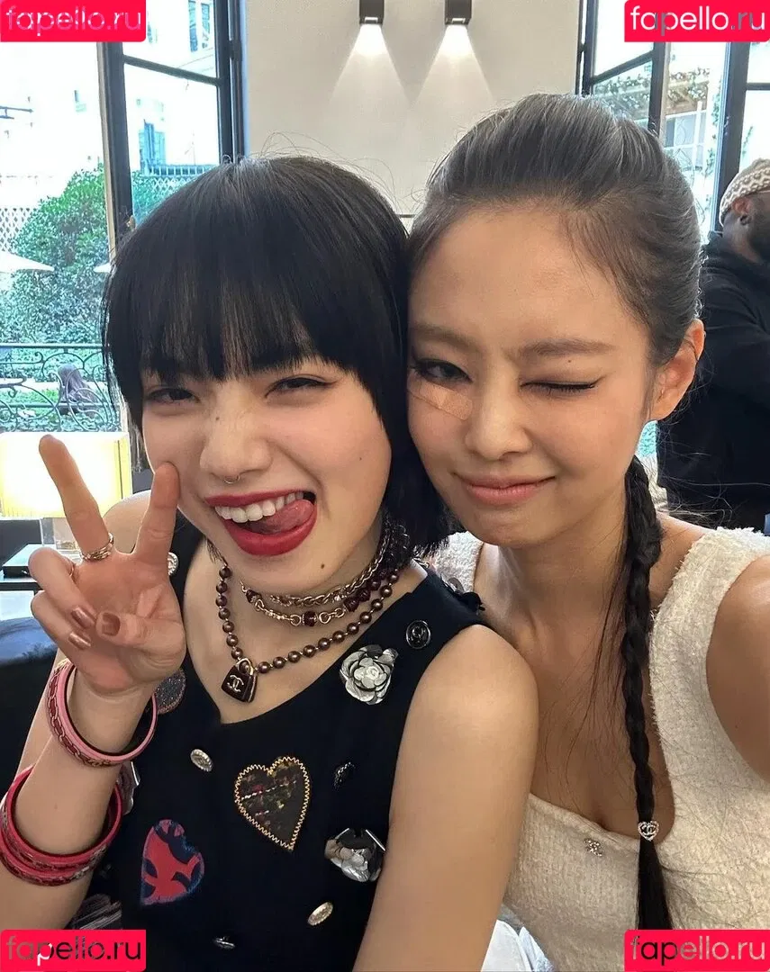 Jennie | BLΛƆKPIИK Onlyfans Photo Gallery 