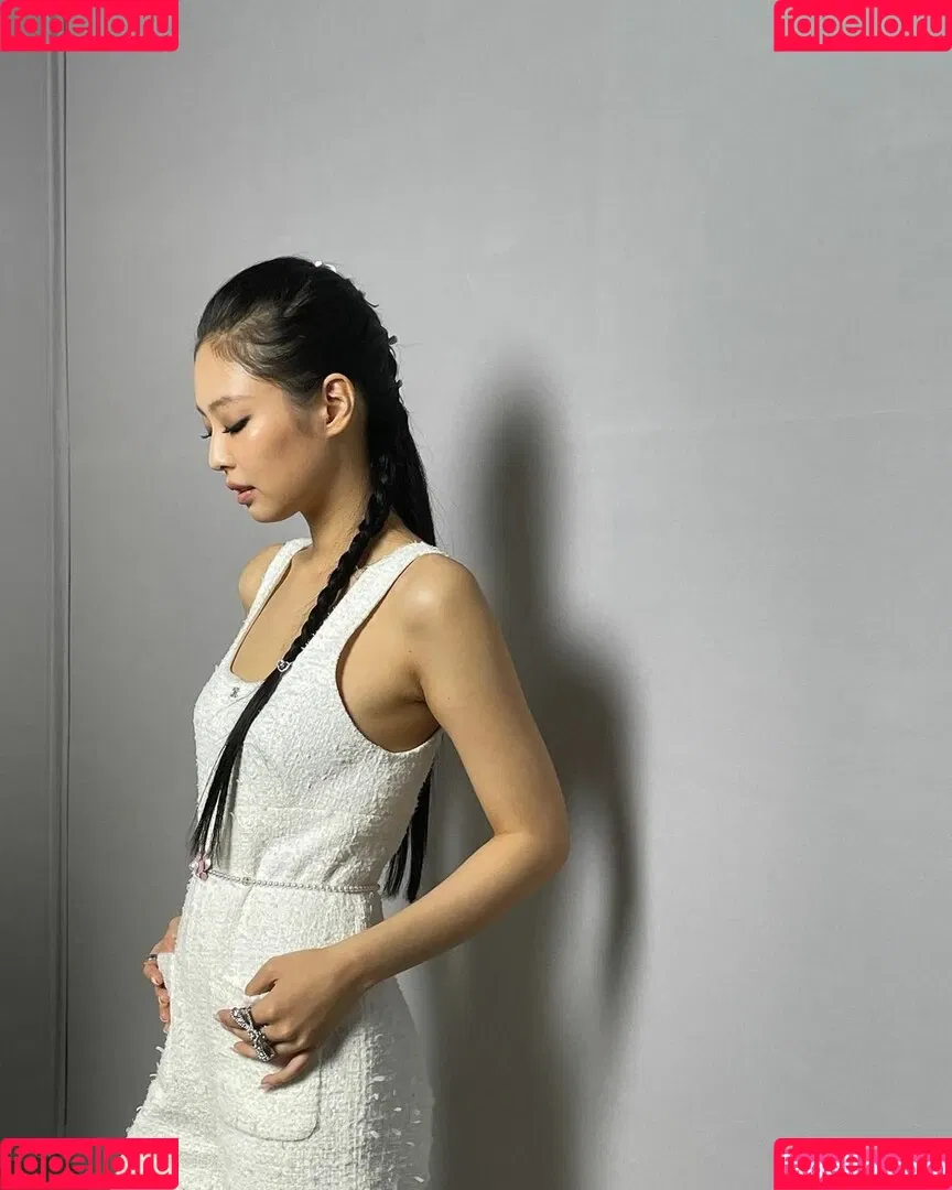 Jennie | BLΛƆKPIИK Onlyfans Photo Gallery 