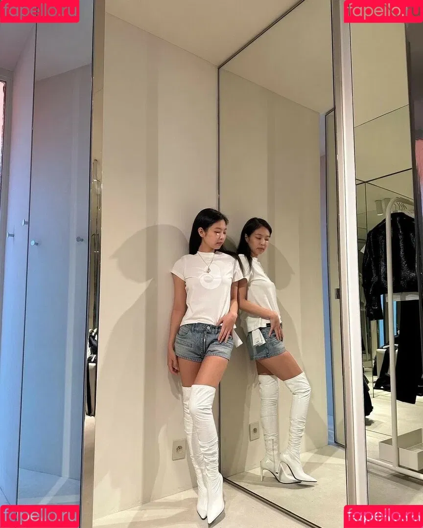 Jennie | BLΛƆKPIИK Onlyfans Photo Gallery 