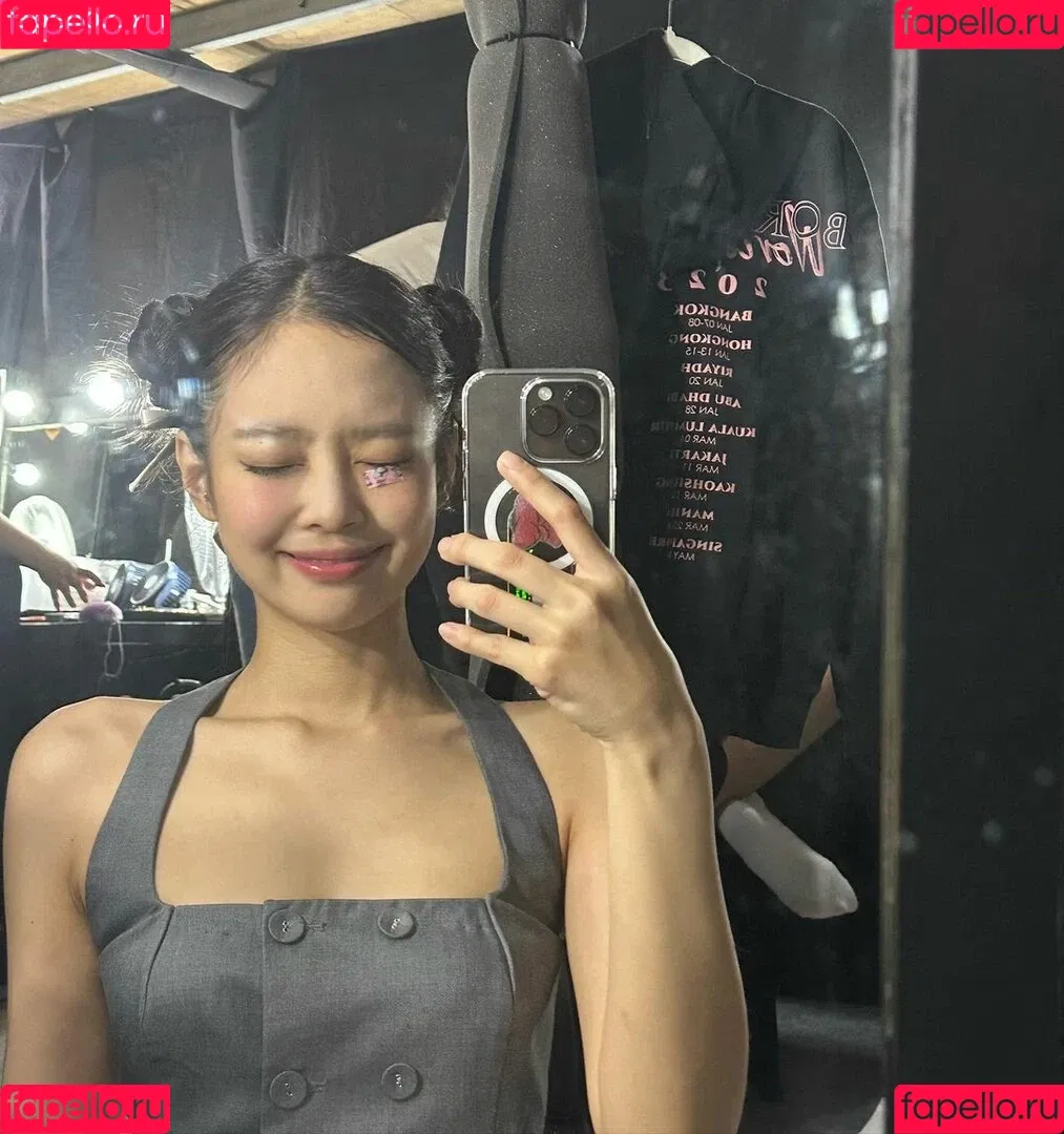 Jennie | BLΛƆKPIИK Onlyfans Photo Gallery 