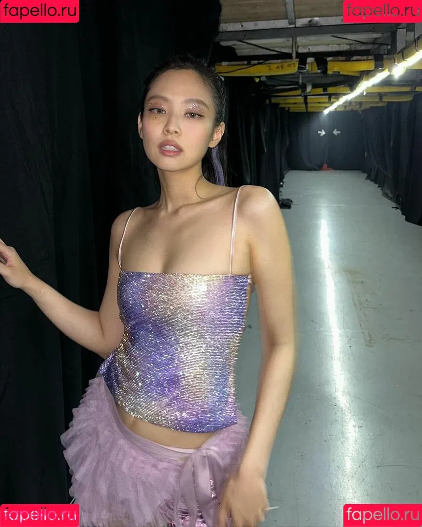 Jennie | BLΛƆKPIИK Onlyfans Photo Gallery 