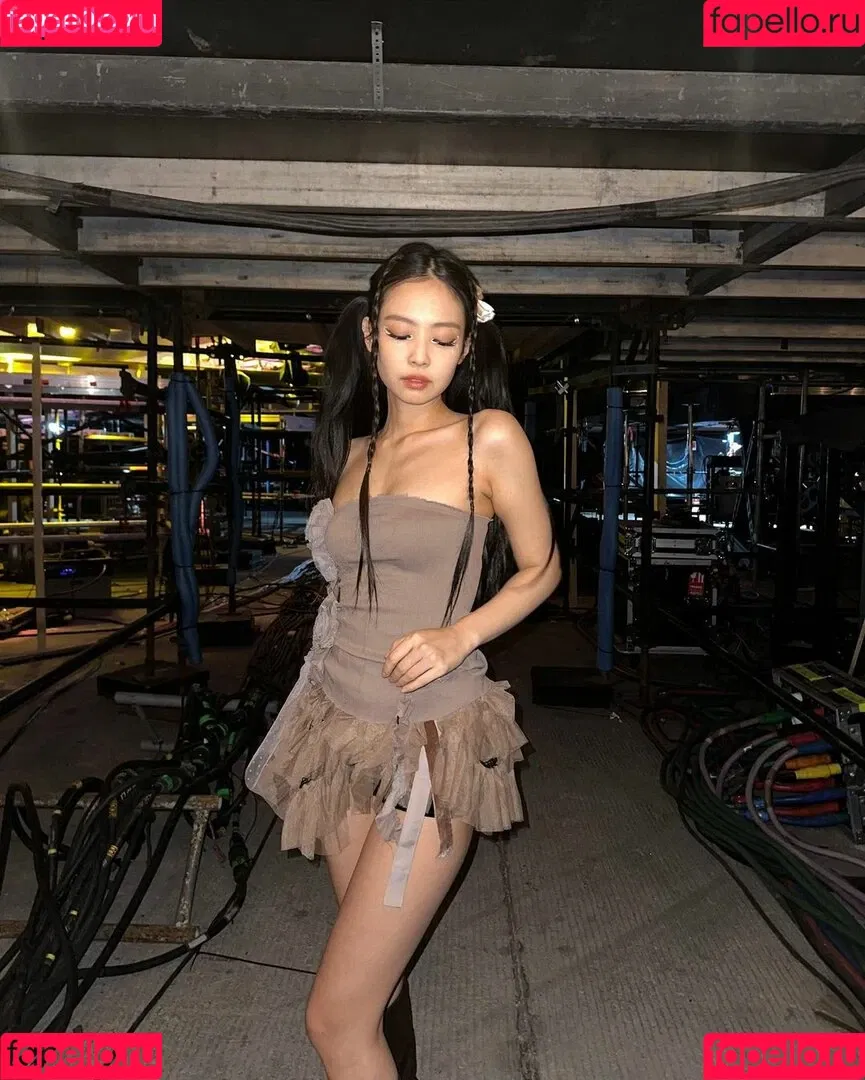 Jennie | BLΛƆKPIИK Onlyfans Photo Gallery 