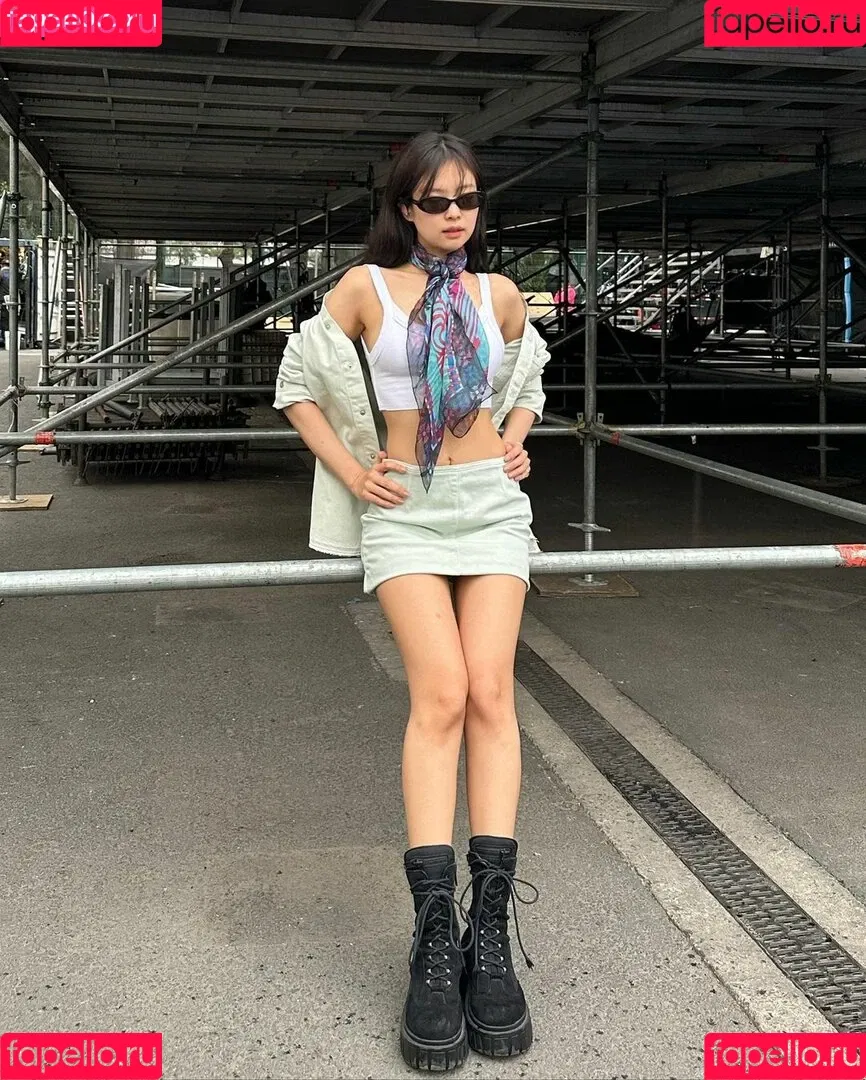 Jennie | BLΛƆKPIИK Onlyfans Photo Gallery 