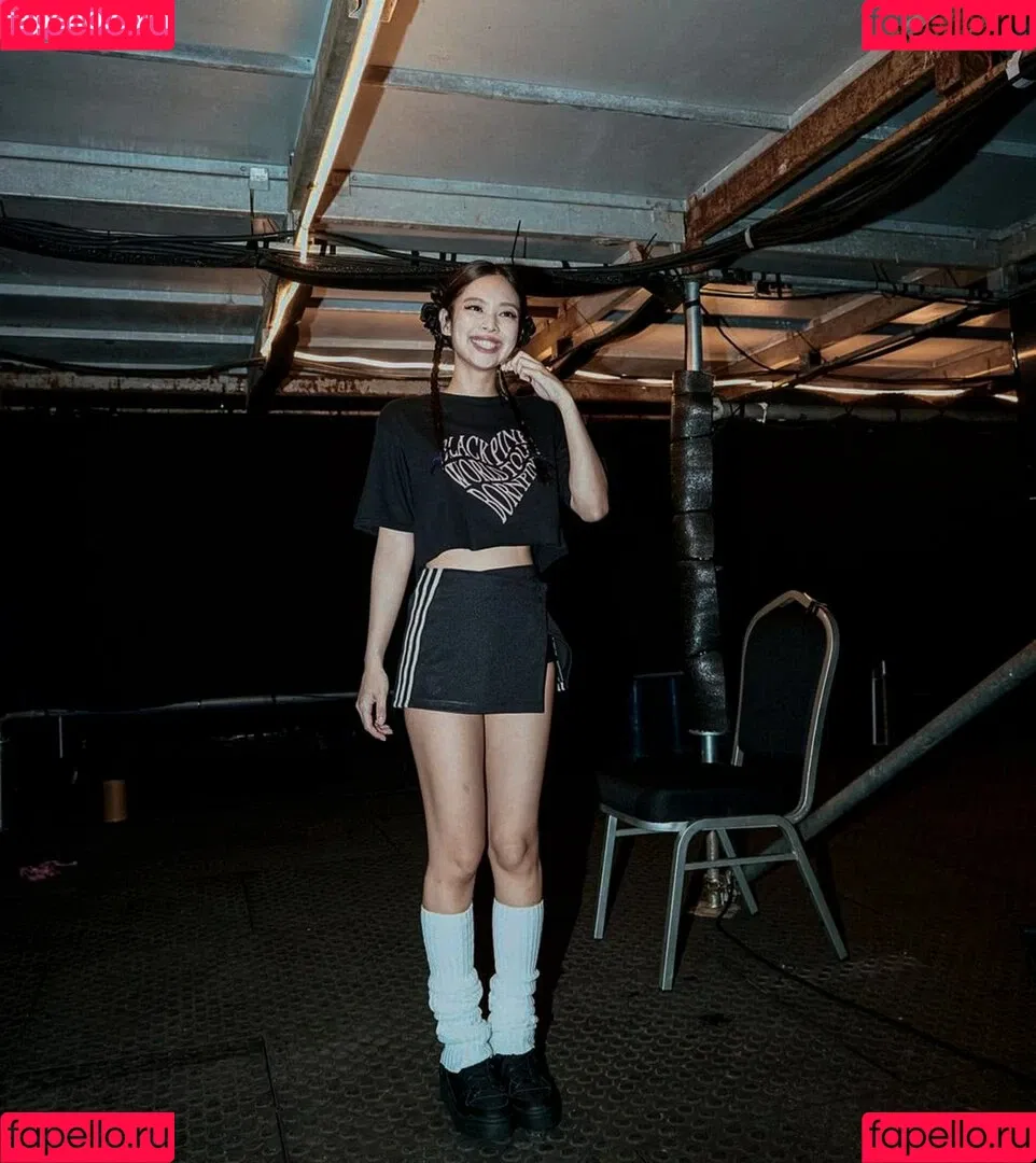Jennie | BLΛƆKPIИK Onlyfans Photo Gallery 