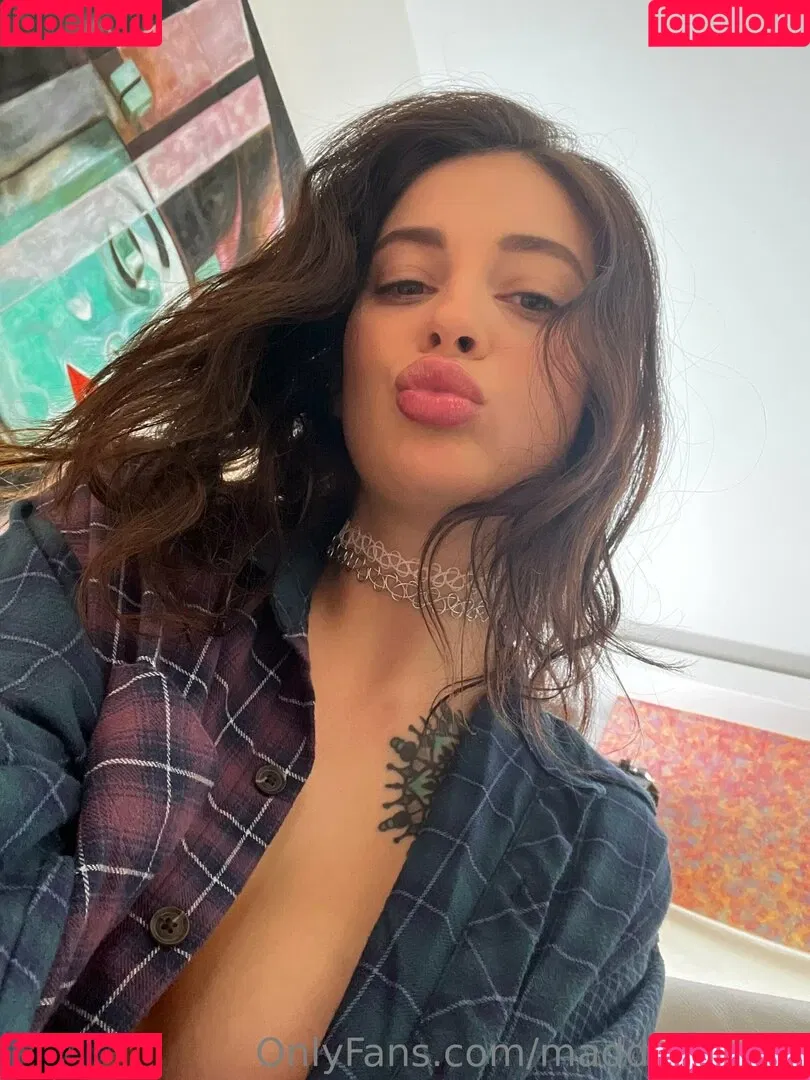 Maddy May Onlyfans Photo Gallery 