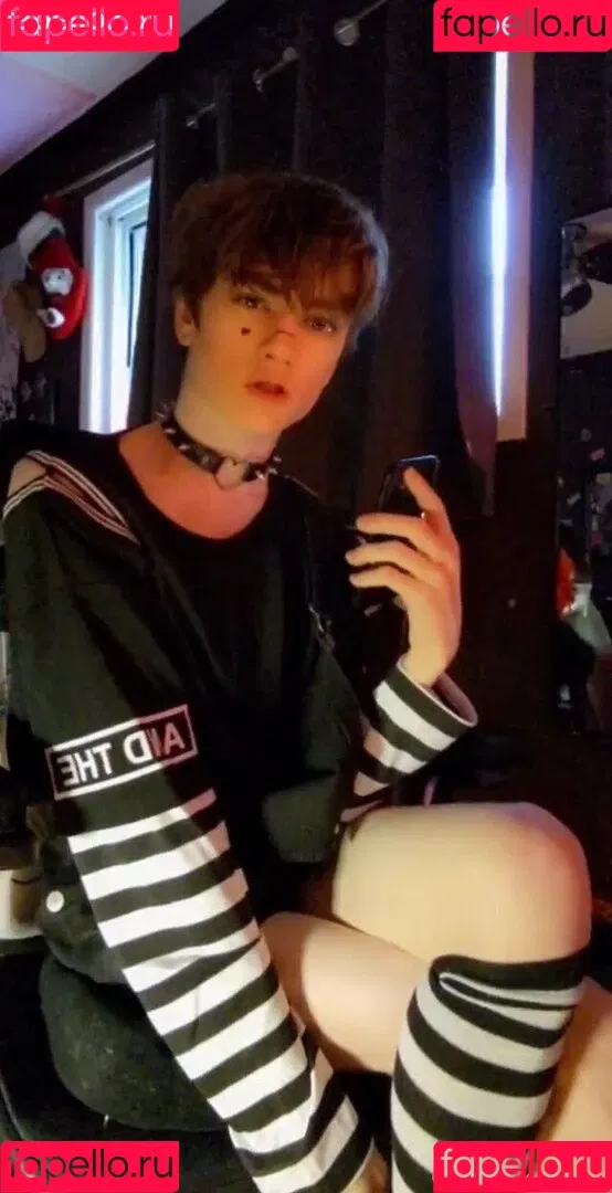 boixd Onlyfans Photo Gallery 