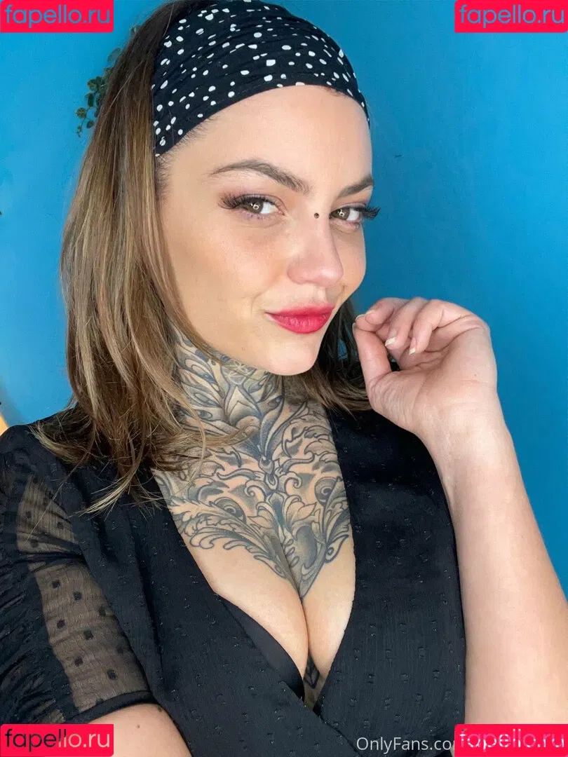 nikkyfrench Onlyfans Photo Gallery 