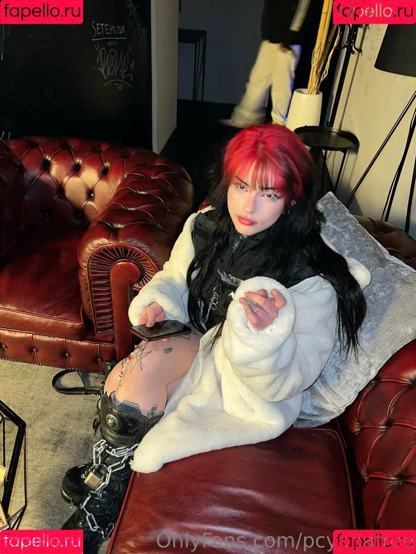 elfsandi Onlyfans Photo Gallery 