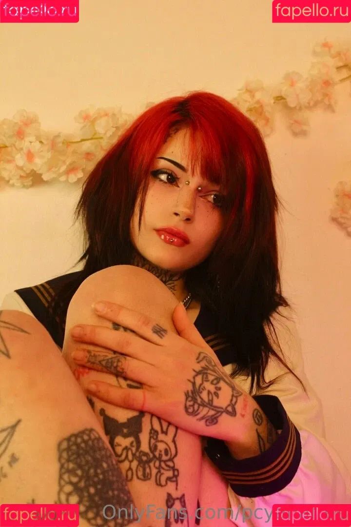 elfsandi Onlyfans Photo Gallery 