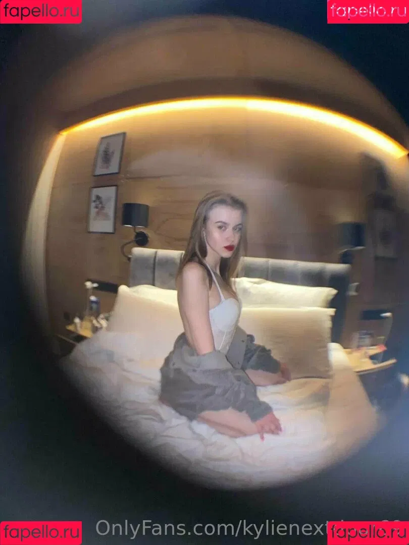 kylienextdoor69 Onlyfans Photo Gallery 