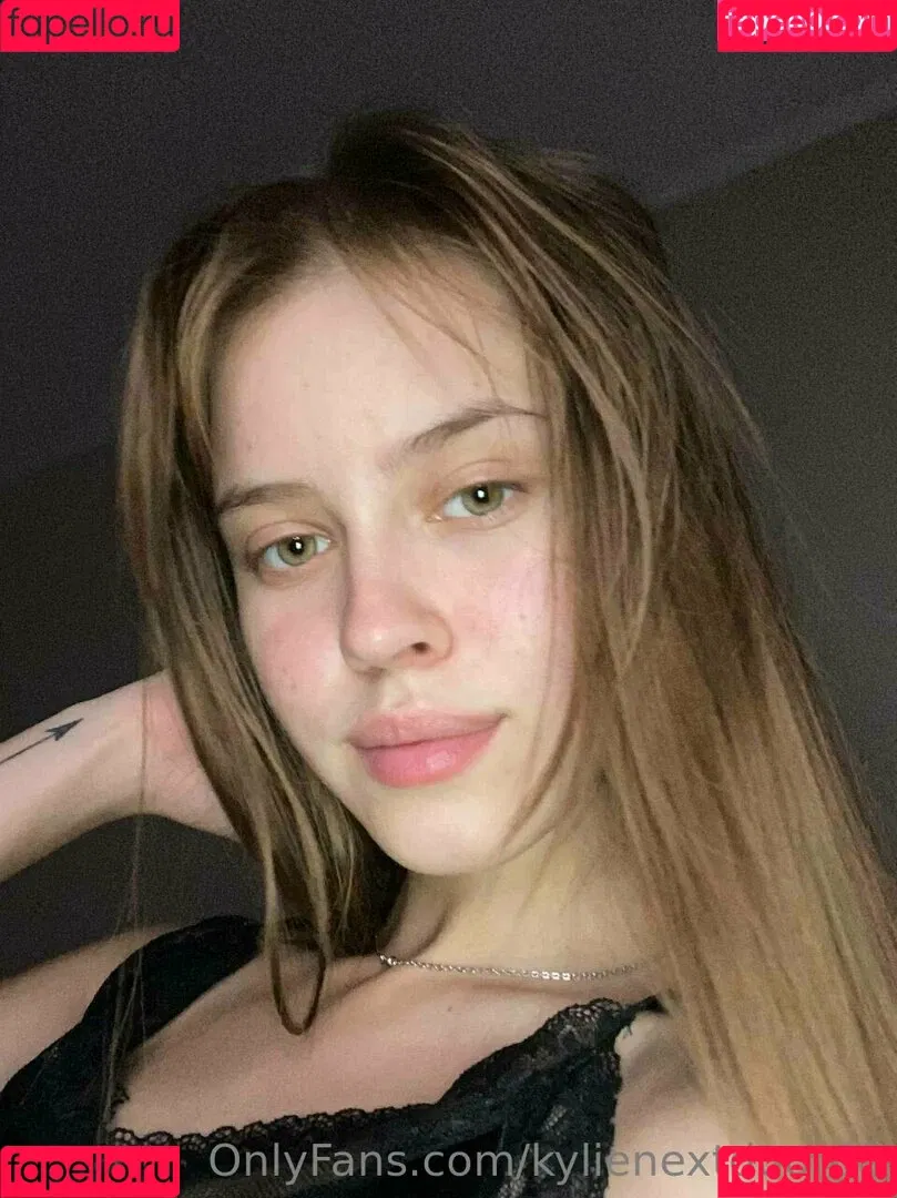 kylienextdoor69 Onlyfans Photo Gallery 