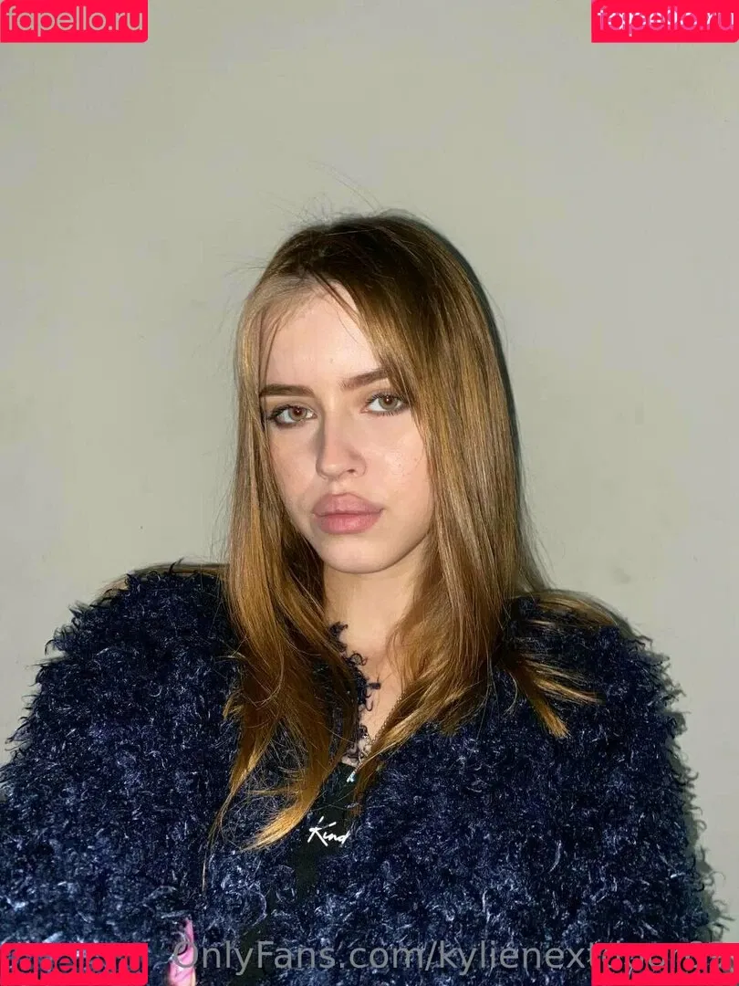 kylienextdoor69 Onlyfans Photo Gallery 
