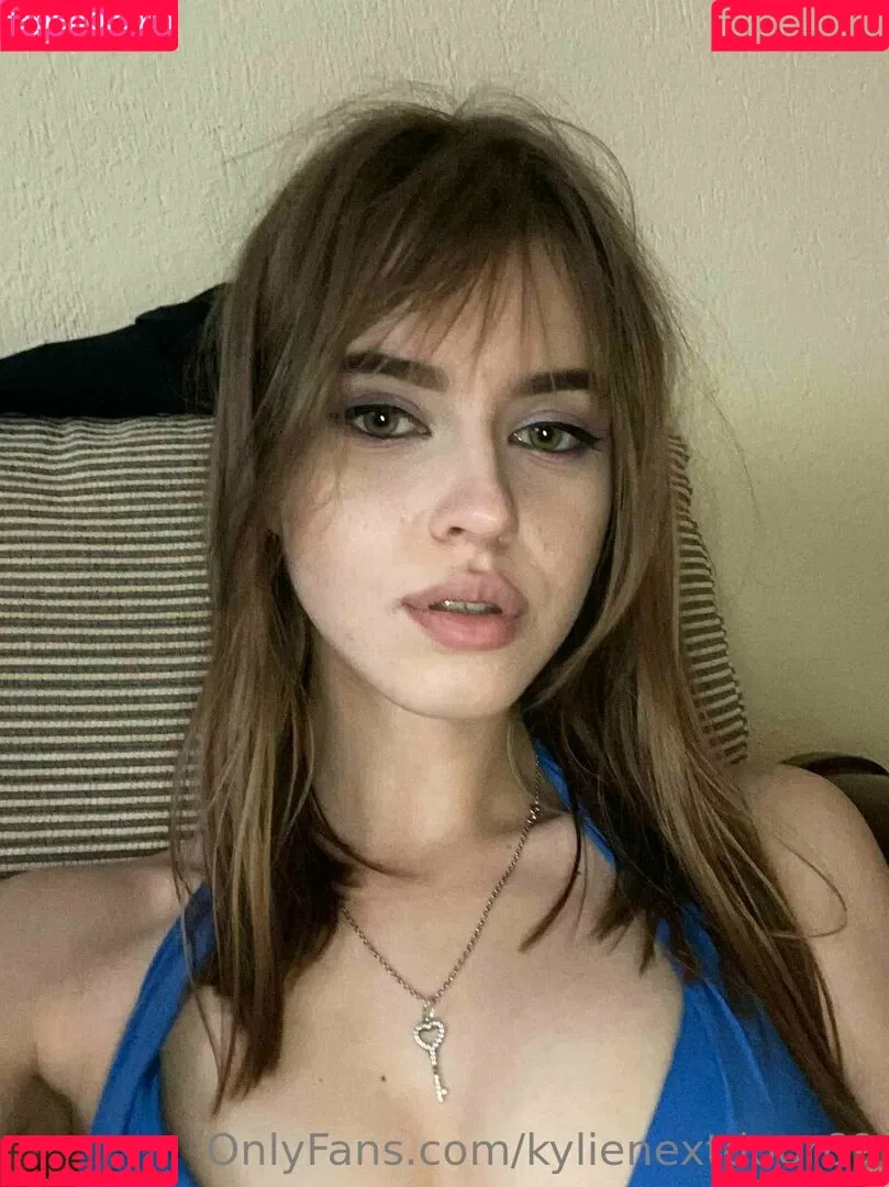 kylienextdoor69 Onlyfans Photo Gallery 