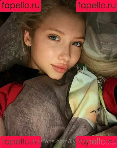kylienextdoor69 Onlyfans Photo Gallery 