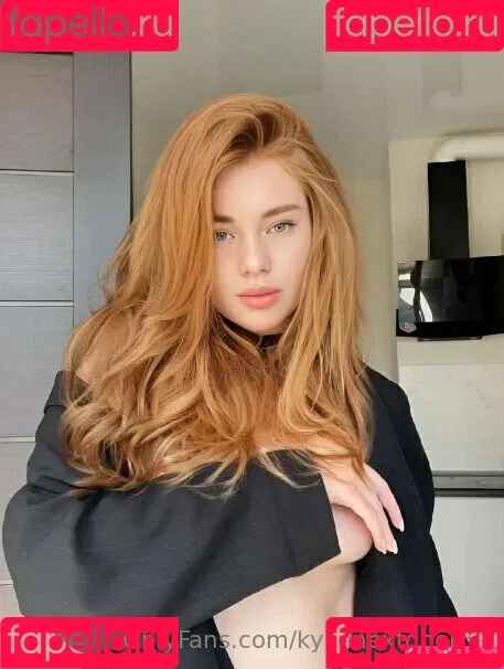 kylienextdoor69 Onlyfans Photo Gallery 