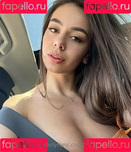 kylienextdoor69 Onlyfans Photo Gallery 