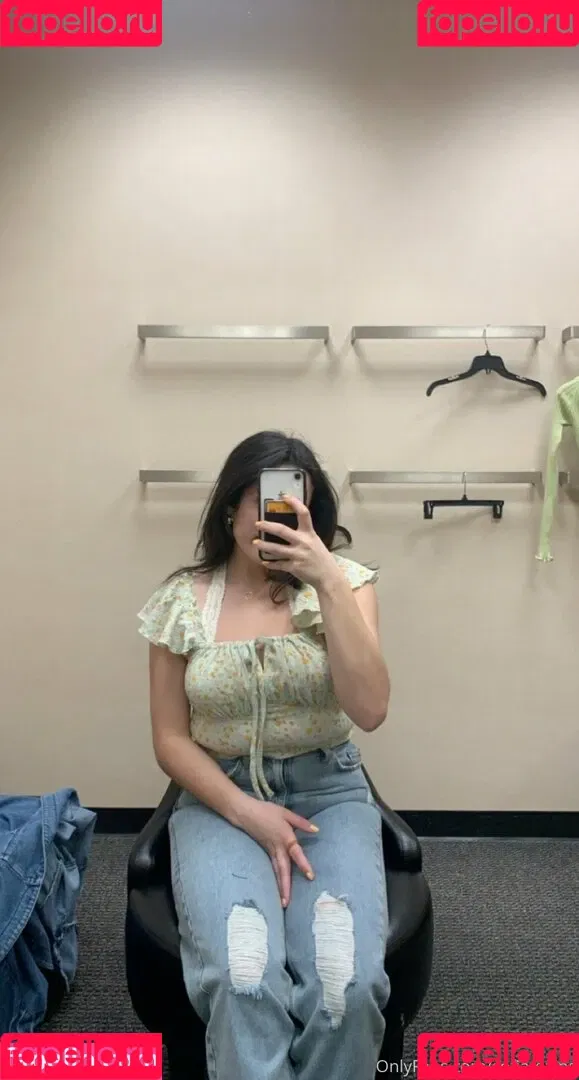 sofia-gains Onlyfans Photo Gallery 