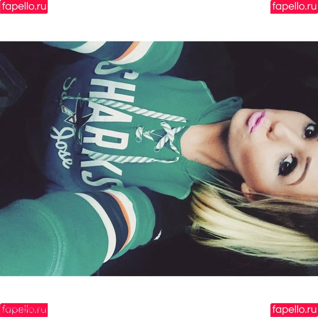 Amber BeIarski Onlyfans Photo Gallery 