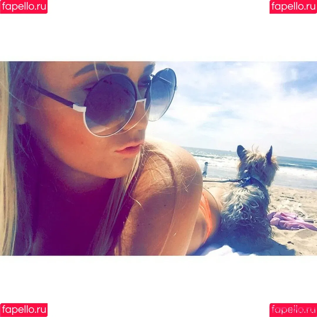 Amber BeIarski Onlyfans Photo Gallery 
