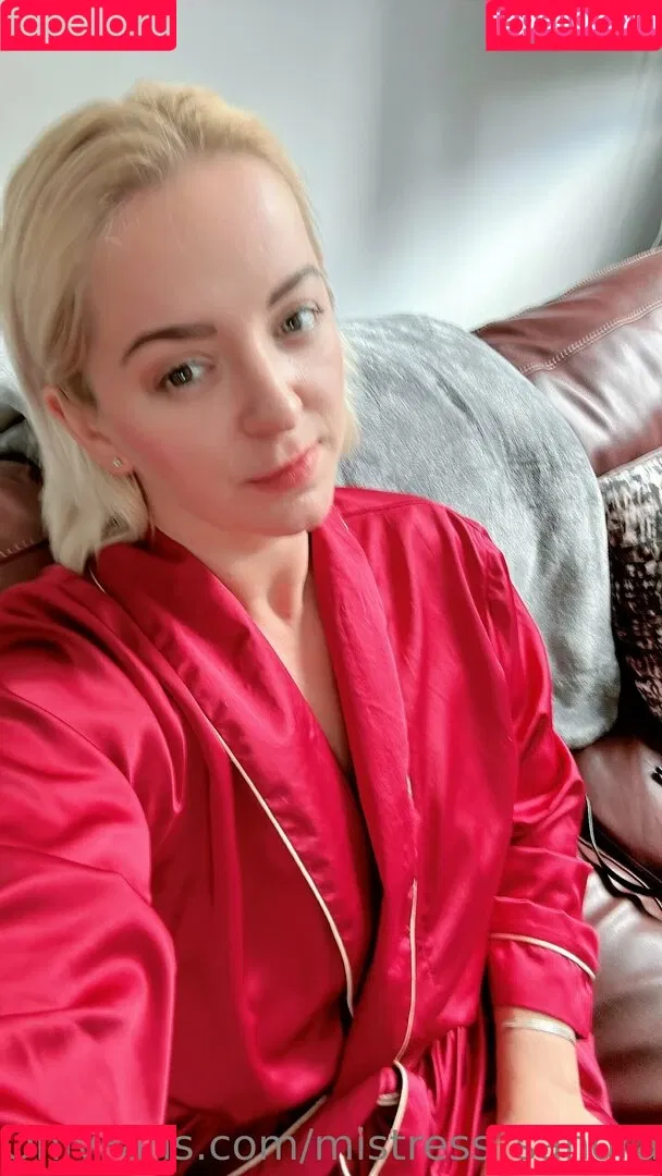 mistress_sandra Onlyfans Photo Gallery 