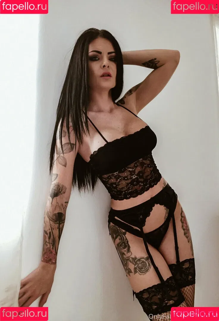 lory_tatt Onlyfans Photo Gallery 