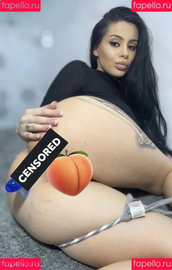 celinefree Onlyfans Photo Gallery 