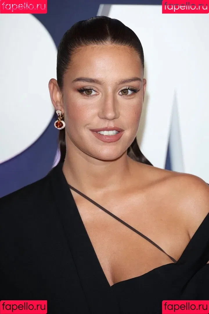Adele Exarchopoulos Onlyfans Photo Gallery 