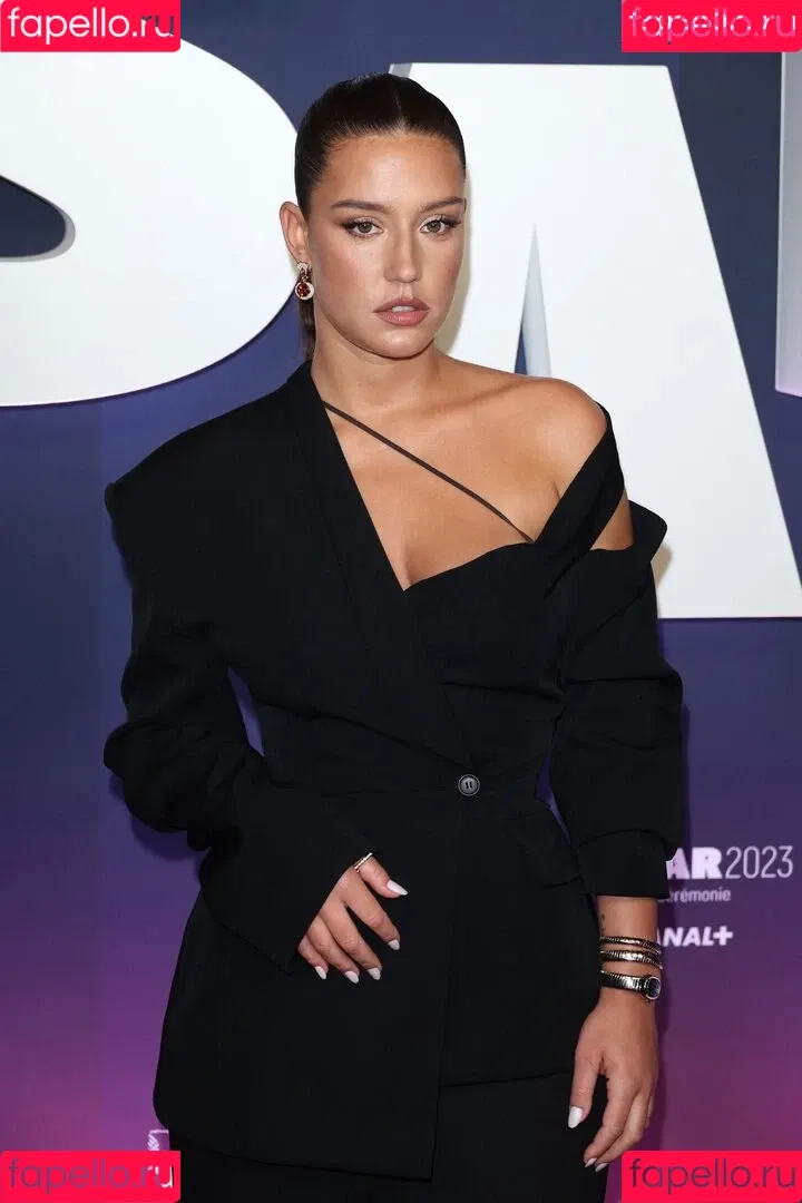 Adele Exarchopoulos Onlyfans Photo Gallery 