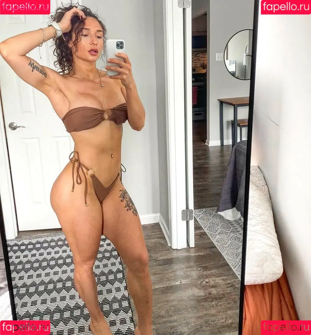 Taylor Stewart Onlyfans Photo Gallery 