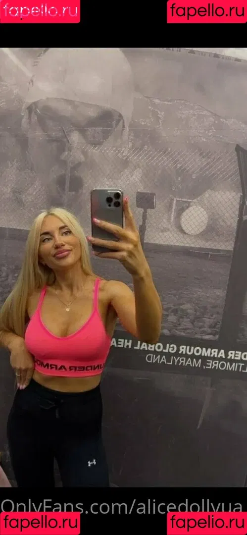 alicedollyua Onlyfans Photo Gallery 