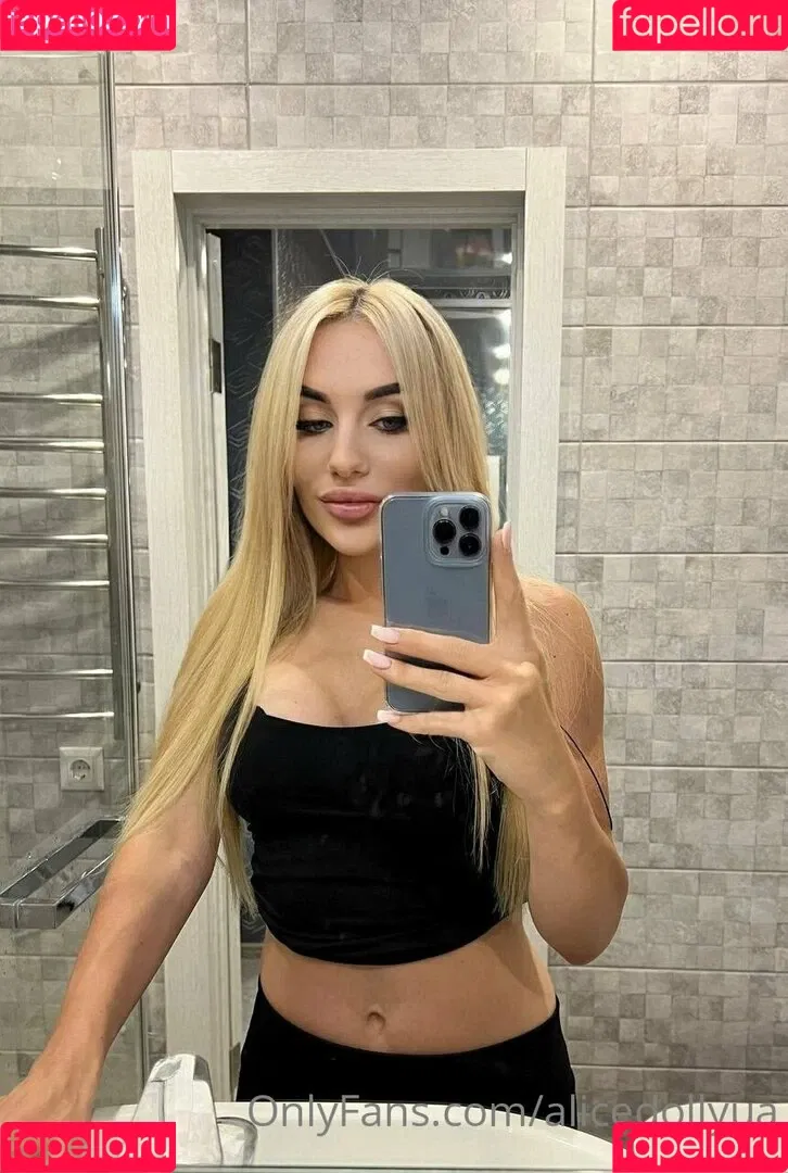 alicedollyua Onlyfans Photo Gallery 