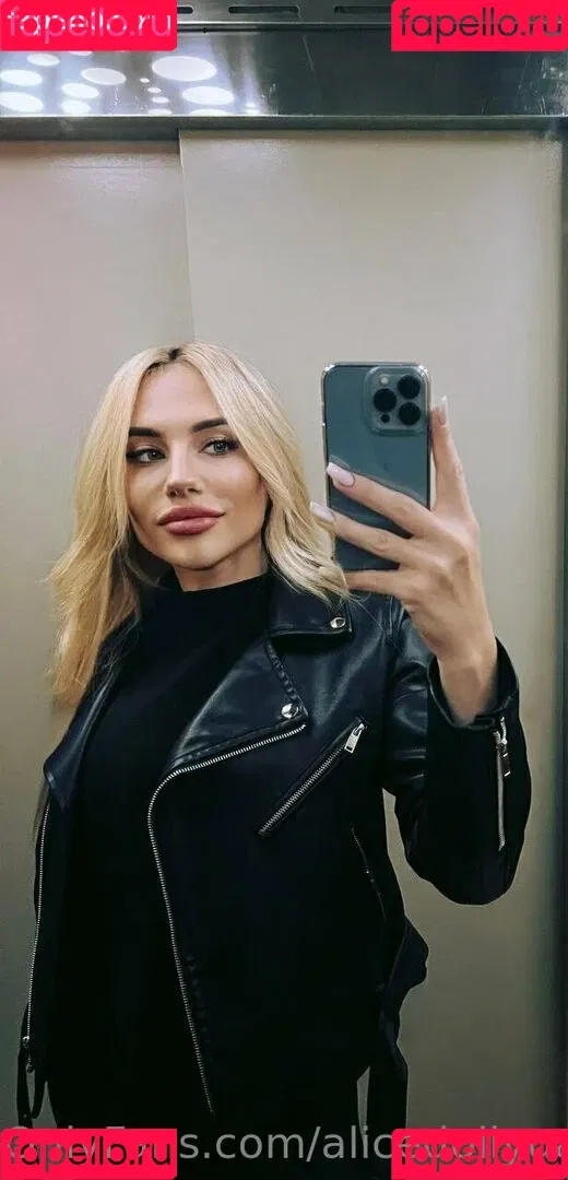 alicedollyua Onlyfans Photo Gallery 